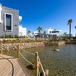 شقة Lagoons - Lovely With Sport & Wellness *