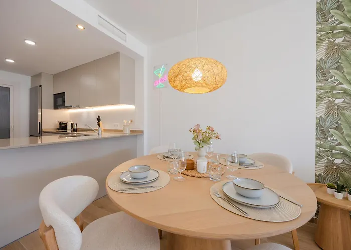 Lagoons - Lovely With Sport & Wellness Apartament *